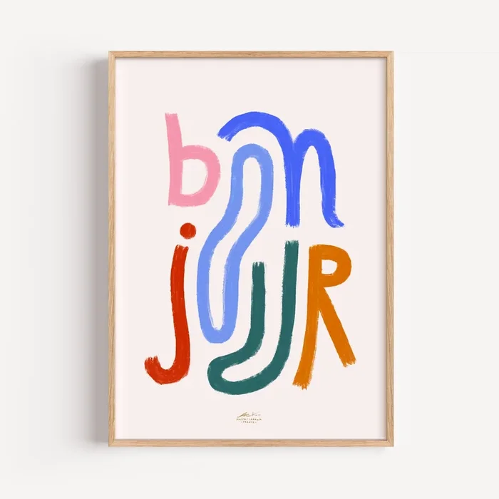 Bonjour by Matías Larraín