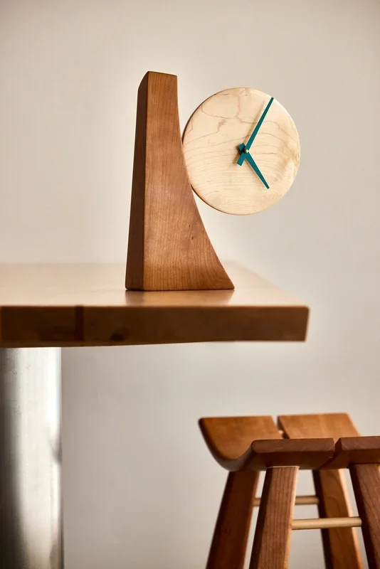 Colorful Maple Desk Clock – Green