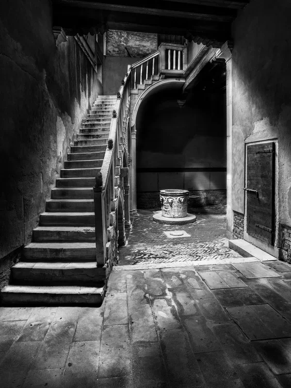 Il Teatro – Large