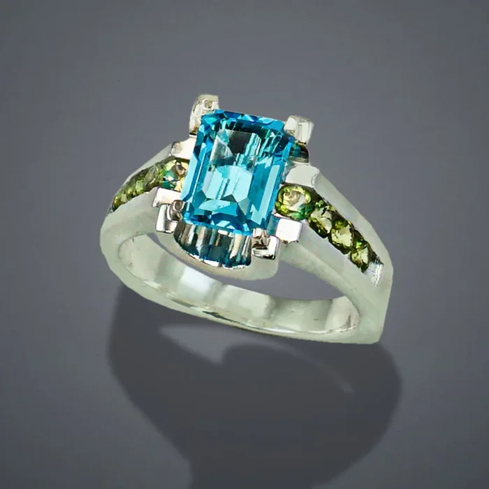 Monet Ring