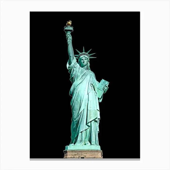 Statue Of Liberty Canvas Print by ontoseno