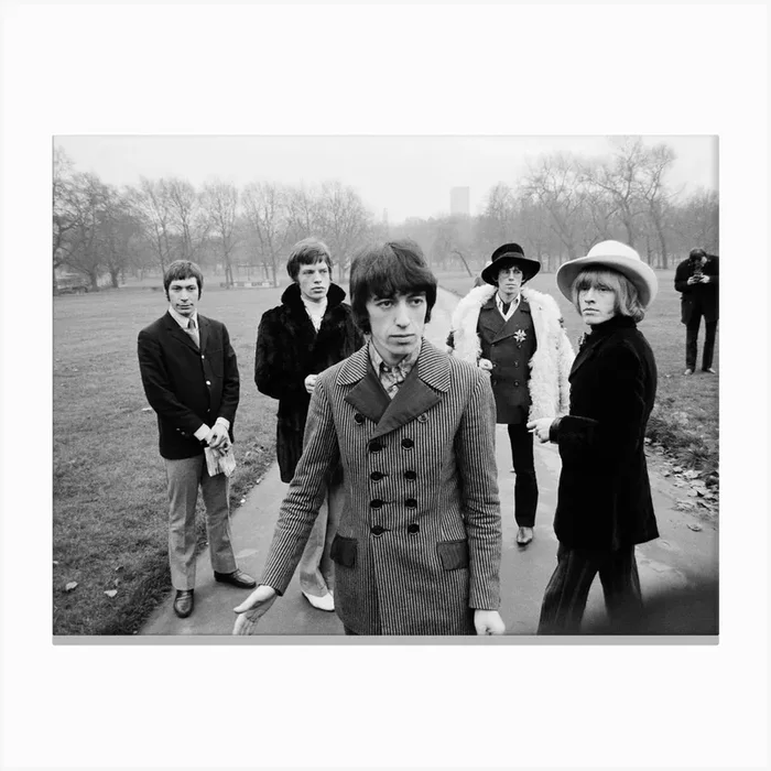 The Rolling Stones In Green Park 1967 Canvas Print by Mirrorpix